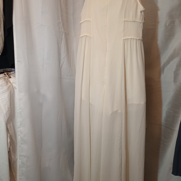 MNG TAG Maxi, Long Leg Slits, Sleeveless, Ivory, Built-in Shorts Underneath, S - Picture 8 of 15
